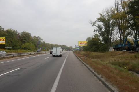 Билборд A в Вите-Почтовой, 6х3  с. Віта-Поштова, траса М-05 Київ-Одеса, км 18+015 ліво, за 180м до АЗС WOG, через 800м після повороту на с. Віта-Поштова (на вул. Садова) фото 1