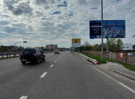 Білборд, Бігборд (Борд)  A у Підгірцях, 6х3  Дніпровське шосе, траса Н-01 "Київ-Знам'янка", км 26+320 право, через 70м після повороту на с. Підгірці, за 50м до АЗС БРСМ Фото 1