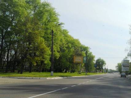 Билборд B в Бровары, 6х3  м. Бровари, вул. Ярослава Мудрого, навпроти будинку 92, біля Парку Перемоги, за 210м до АЗС КЛО, через 170м після Броварського міськрайонного центру зайнятості, через 300м після магазину АТБ та повороту на вул. Грушевського фото 1