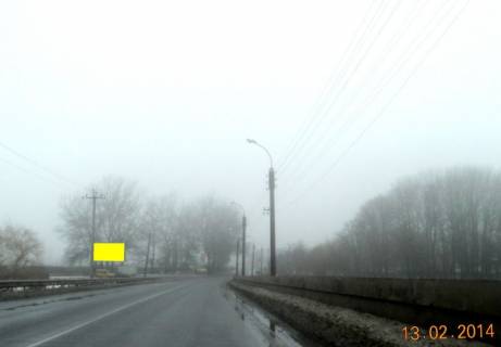 Білборд, Бігборд (Борд)  B у Умані м. Умань, вул. Інтернаціональна, за дамбою, через 185м після перехрестя з Інтернаціональним провулком, через 315м після повороту на вул. Мічуріна, за 80м до автобусної зупинки та 135м до повороту на вул. Павлова Фото 1