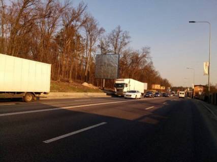 Білборд, Бігборд (Борд)  B у Гостомелі, 6х3  смт. Гостомель, траса М-07 Київ-Ковель, км 22 + 500 право, вул. Кулішова, 33, после повороту на с. Горенка, через 225м после автобусної зупинки "Горенка", низ Фото 1