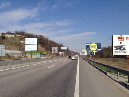 Білборд, Бігборд (Борд)  B у с. Лісники, 6х3  Дніпровське шосе, траса Н-01 "Київ-Знам'янка", км 20 + 450 право Фото 1