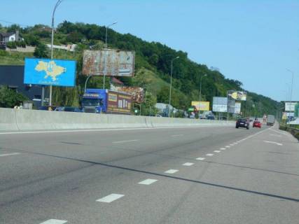 Білборд, Бігборд (Борд)  B у Лісникі, 6х3  Дніпровське шосе, траса Н-01 "Київ-Знам'янка", км 20+680 право, через 120м після повороту на с. Лісники Фото 1