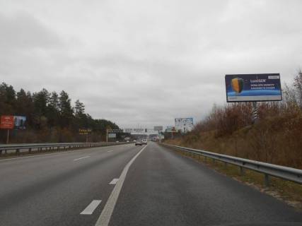 Билборд A в Стоянке с. Стоянка, траса М-06 Київ-Чоп (Житомир), км 22+750 ліво, в'їзд в с. Стоянка, 550м до АЗС GLUSCO, поворот на Гореничі фото 1