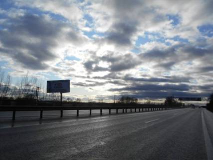Білборд, Бігборд (Борд)  B у смт. Глеваха смт. Глеваха, траса М-05 Київ-Одеса, км 29+280 ліво, через 280м після повороту на вул. Вокзальна та АЗС КЛО Фото 1