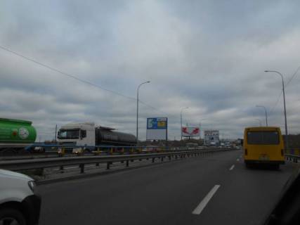 Білборд, Бігборд (Борд)  B у Ірпені м. Ірпінь, траса М-07, км 23+200 право, міст через р. Ірпінка, виїзд з міста, через 375м після АЗС ОККО, за 400м до магазину АТБ, за 450м до магазину ФОРА, верх Фото 1