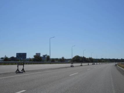 Білборд, Бігборд (Борд)  B у Калинівка, 6х3  с. Калинівка, траса М-01 "Київ-Чернігів-Нові Яриловичі", км 34+600 право, об'їзд м. Бровари, за 150м до Бауміт-Україна, через 200м після повороту на вул. Броварська та Рабен Україна Фото 1