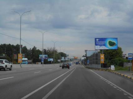 Билборд A в Чабаны, 6х3  с. Чабани, траса М-05 Київ-Одеса, км 16+485 ліво, біля автобусної зупинки, навпроти заїзду на АЗС Marshal, за 405м до АЗС UPG, через 80м після повороту на вул. Кірова фото 1