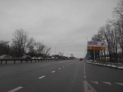 Білборд, Бігборд (Борд)  A у смт. Глеваха смт. Глеваха, траса М-05 Київ-Одеса, км 28+300 право, перед ринком та заїздом на з/д станцію "Глеваха", через 600м після АЗС Укрнафта, за 220м до автобусної зупинки Фото 1