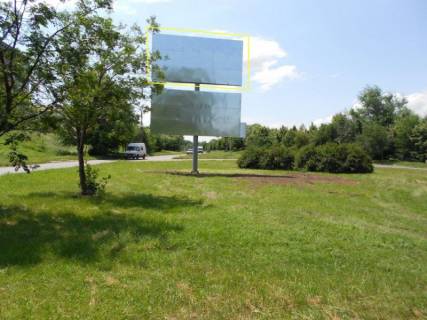 Билборд B в Умане, 6х3  м. Умань, вул. Теплична, 8, через 70м після повороту на вул. Індустріальна, через 990м після розв'язки з вул. Заводська та вул. Енергетична, за 450м до розв'язки з вул. Дерев'янка, верх фото 1