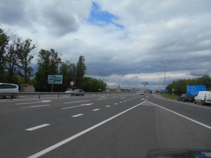 Білборд, Бігборд (Борд)  A у Василькові м. Васильків, в'їзд з смт.Глеваха (Т_10-23), км 2+960, зупинка "Польова", за розв'язкою Київ- Васильків, розворот на Рославичі, поворот Глеваха Фото 1