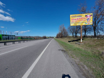 Білборд, Бігборд (Борд)  A у Калинівка, 6х3  смт. Калинівка, траса М-05 Київ-Одеса, км 31+600 ліво, навпроти Юпітер 24 (представництво John Deere, с-г. техніка), за 650м до розвороту на Калинівку, за 1км до АЗС АМІК Фото 1