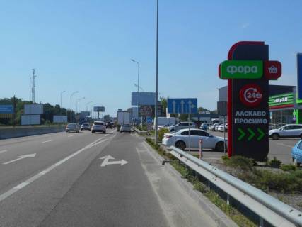 Билборд B в Лесниках (Киевской обл), 6х3  Дніпровське шосе, траса Н-01 "Київ-Знам'янка", км 20+650 ліво, за 150м до повороту на с. Лісники, низ фото 1