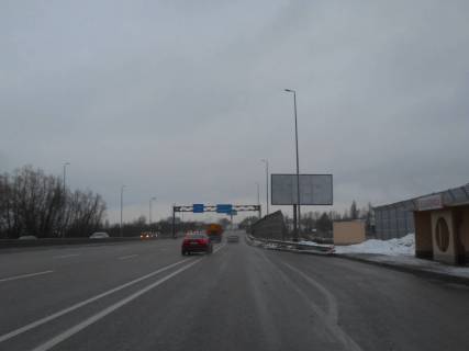 Білборд, Бігборд (Борд)  A у смт. Глеваха смт. Глеваха, траса М-05 Київ-Одеса, км 25+720 право, зупинка "Кільцева", навпроти ресторану "Griliata", за 110м до розв'язки на м. Васильків, через 400м після повороту на вул. Шевченко Фото 1