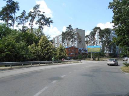 Білборд, Бігборд (Борд)  B у Українці, 6х3  м. Українка, вул. Юності, 2, центр, до міськради Фото 1