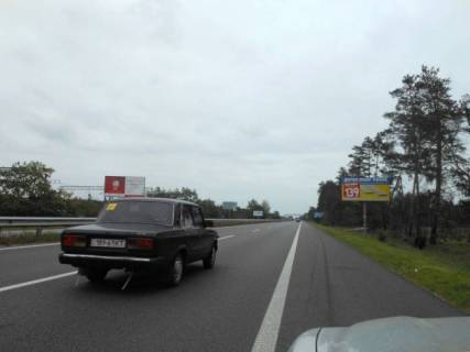 Билборд A в Київських трасах, 6х3  Дніпровське шосе, траса Н-01 "Київ-Знам'янка", км 35+620 право, за 500м до з/д станції, через 800м після повороту на с. Нові Безрадичі фото 1