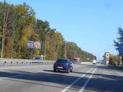 Білборд, Бігборд (Борд)  B у Глевасі, 6х3  смт. Калинівка, траса М-05 Київ-Одеса, км 30+400 право, навпроти АЗС АМІК, автобусна зупинка "ст. Зоря", через 500м після з'їзду на вул. Залізнична Фото 1
