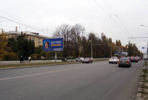 Билборд A в Одессе, 3х6  вул.Комарова,10 - автосалон "NN Auto" (А), у центр фото 1