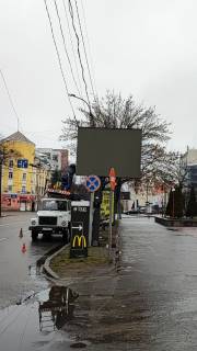 Видеоборд A в Черкассах, 3.09ш*2.3в  вул. Смілянська, 31 (МcDonalds) - 563005 фото 1