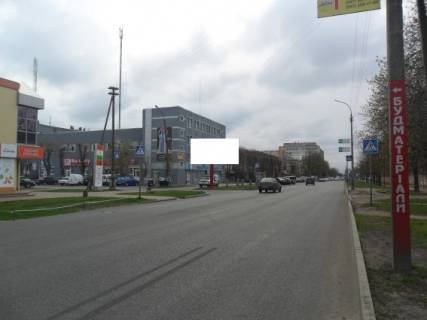 Билборд A в Черкассах, 3в*6ш  вул. Надпільна - вул. Святотроїтська фото 1