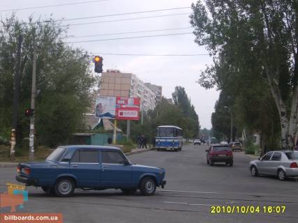 Билборд B в Запорожье, 3х6   Чаривная -  8 Марта фото 1