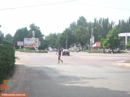 Билборд  в Никополе Проспект Трубников, 7 - ЦУМ, Влади фото 1