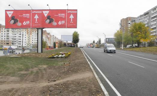 Билборд B в Обухове, 3х6  Обухів вул.Київська 166 (В) (лівий) - в*їзд в місто фото 1