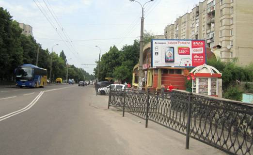 Білборд, Бігборд (Борд)  A у Рівному, 3х6  вул.Степана Бандери/вул.Д.Галицького (А) Фото 1