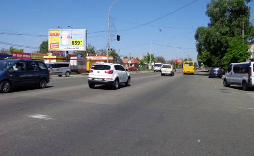 Призма B в Бровары, 3х6  Бровари вул.Київська,161(В3) з Київа/призма/УкрСиб банк - 586980 фото 1