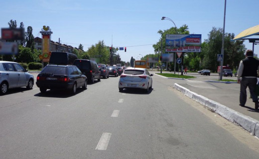 Билборд A в Бровары, 3х6  Бровари вул Київська 241 / Чорновола(А) - на Київ/СІЛЬПО фото 1